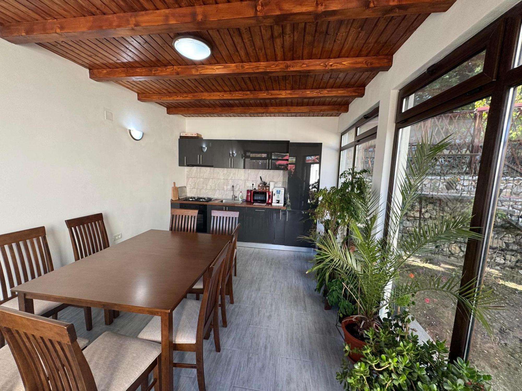 Accommodation Casa Luca Horezu Exterior foto
